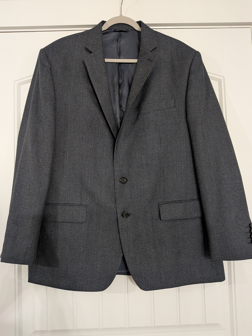 Ralph Lauren Men's Dark Gray Textured Silk Wool Two-Button Blazer